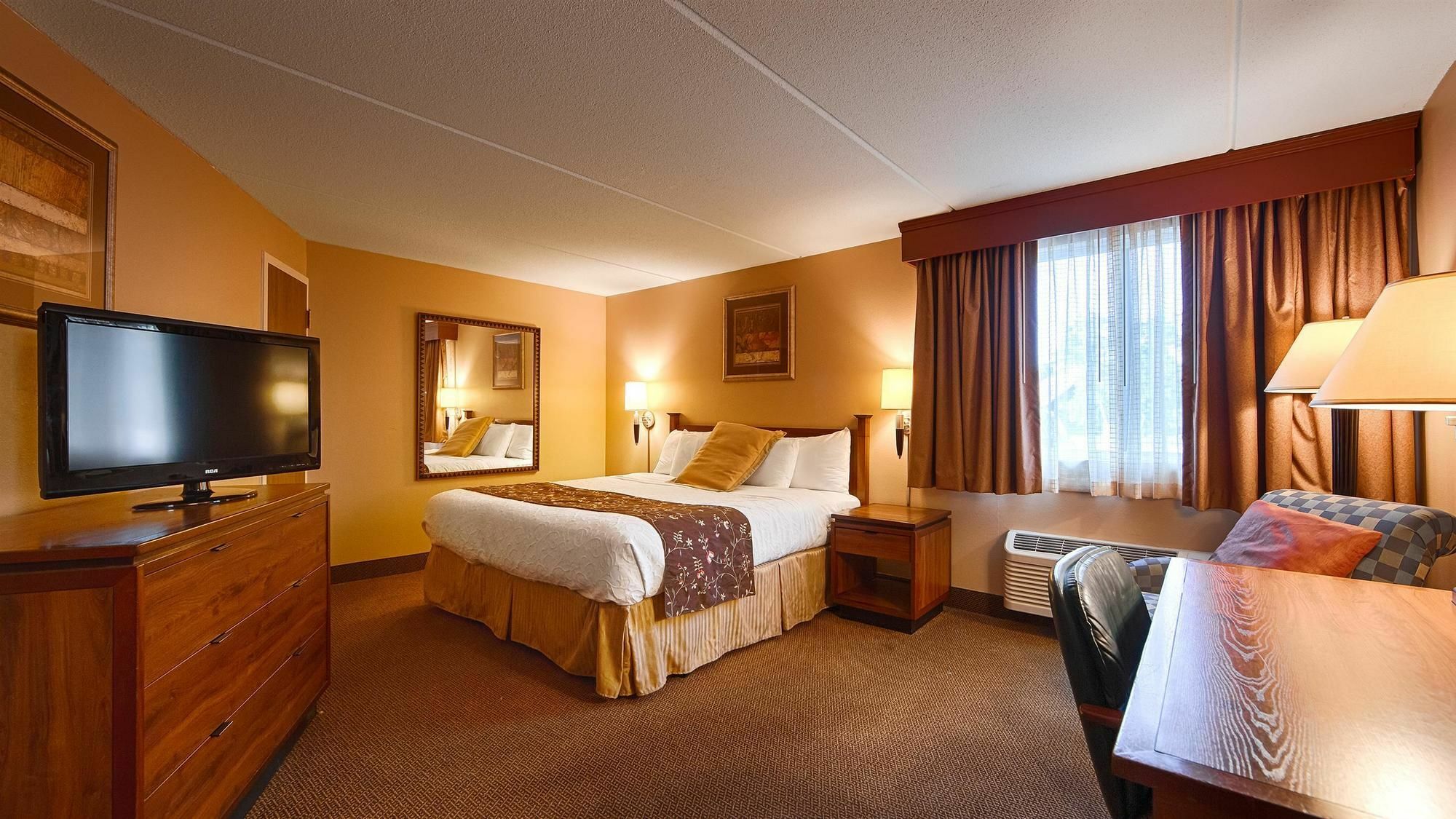 Surestay Plus Hotel By Best Western Black River Falls Eksteriør billede