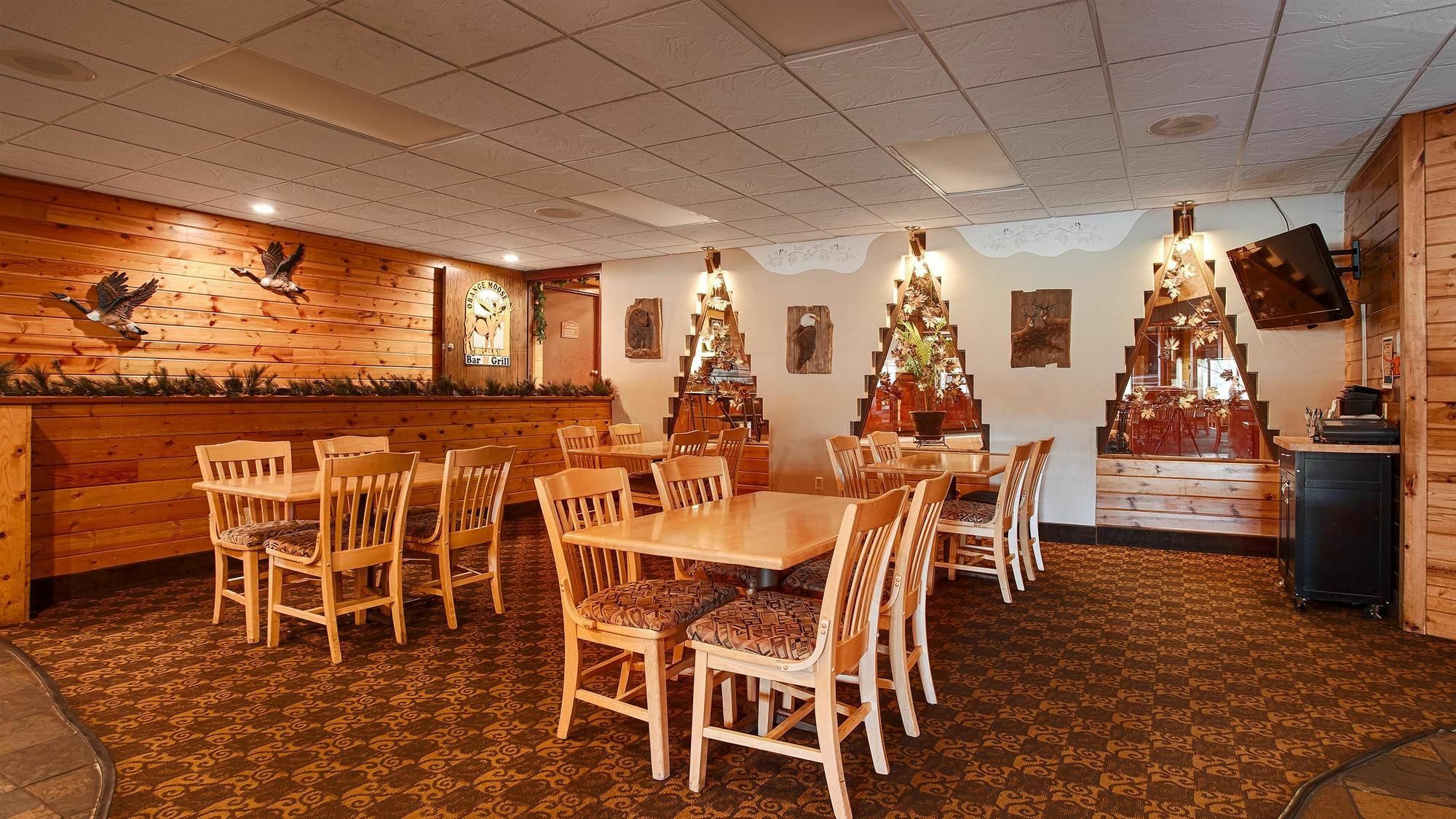 Surestay Plus Hotel By Best Western Black River Falls Eksteriør billede