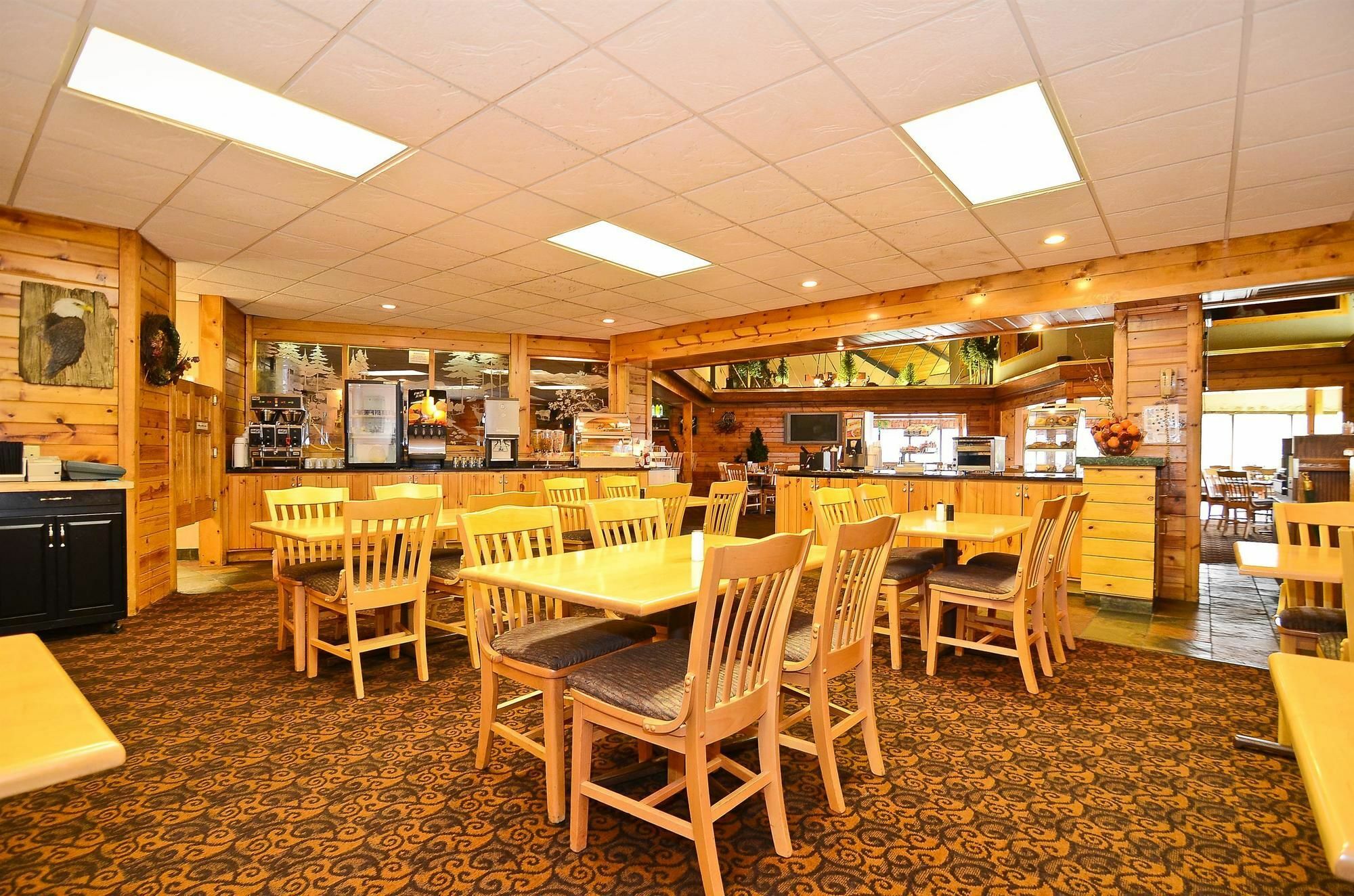 Surestay Plus Hotel By Best Western Black River Falls Eksteriør billede